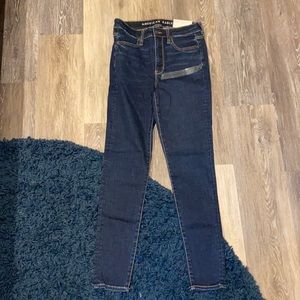 American Eagle Super Hi-Rise Jegging